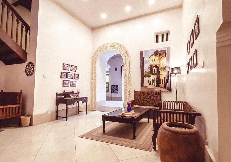 צימר Smiles Stone Town