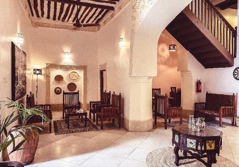 צימר Smiles Stone Town