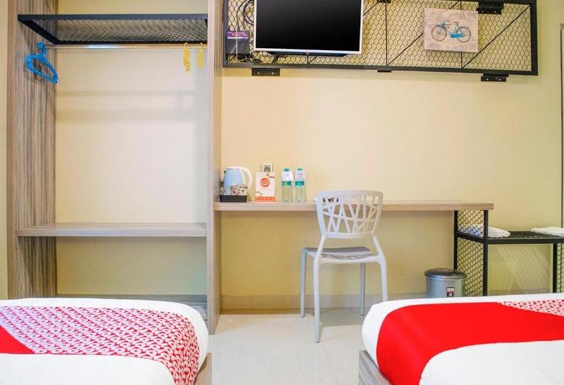 בית מלון כפרי Oyo 1517 Madagascar