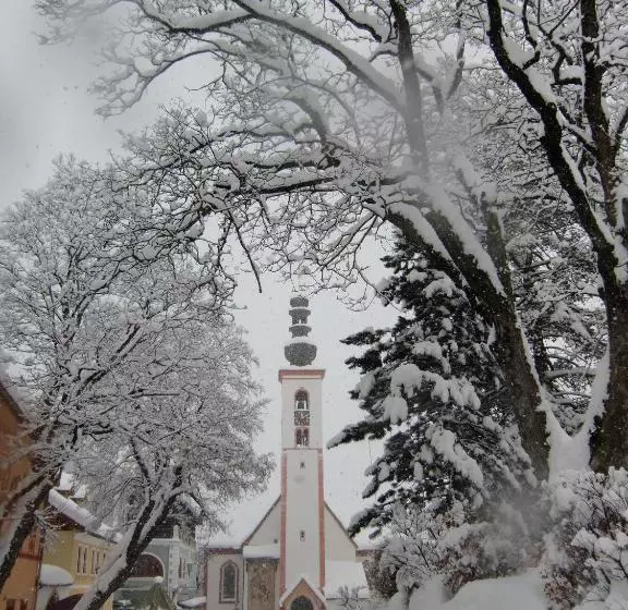 Hotelli Post Mauterndorf Og