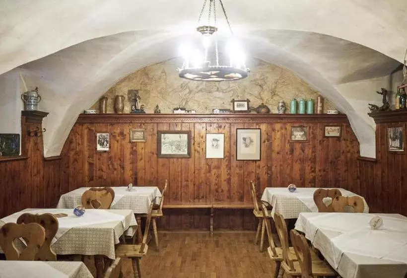 Hotelli Post Mauterndorf Og