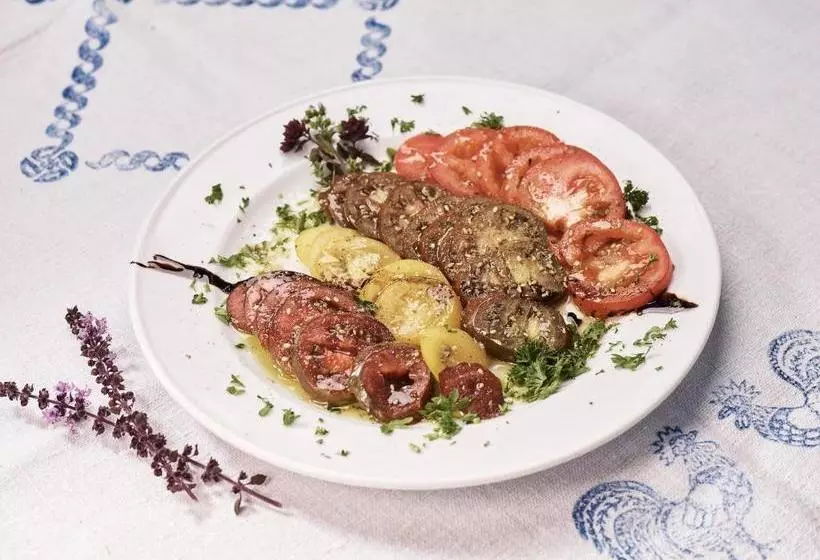 Hotelli Post Mauterndorf Og