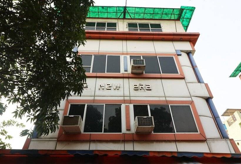 هتل Spot On 43881 New Era Guest House