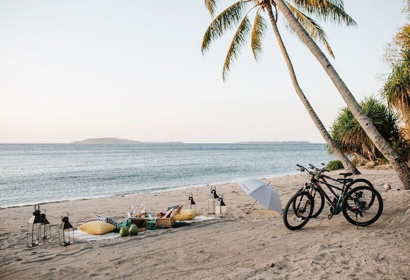 酒店 The Kayana Beach Lombok