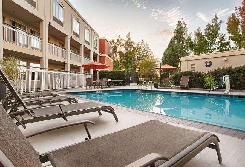 בית מלון כפרי Best Western Plus Rancho Cordova Inn