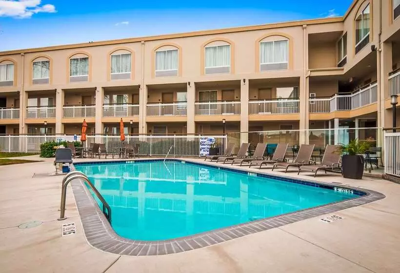 Otel Best Western Plus Rancho Cordova Inn