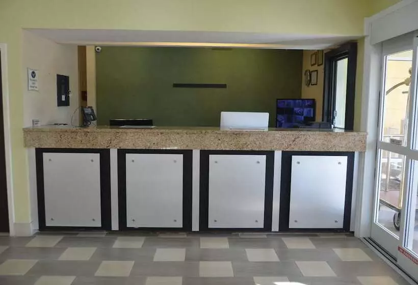 호텔 Eagles Nest Inn