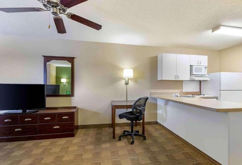 Отель Extended Stay America Select Suites   Des Moines   Urbandale