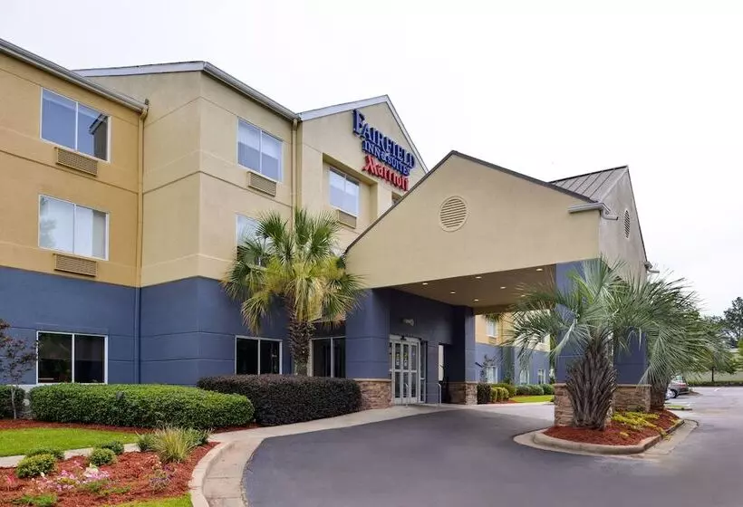 Отель Fairfield Inn & Suites Hattiesburg / University