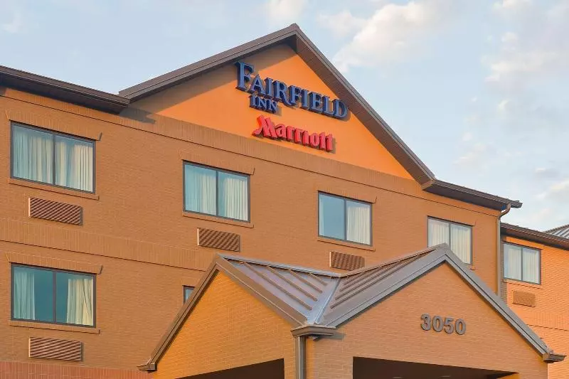 호텔 Fairfield Inn & Suites Lexington Keeneland Airport