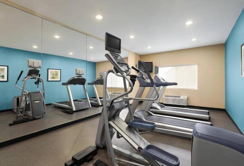 هتل Fairfield Inn & Suites Omaha East/council Bluffs, Ia