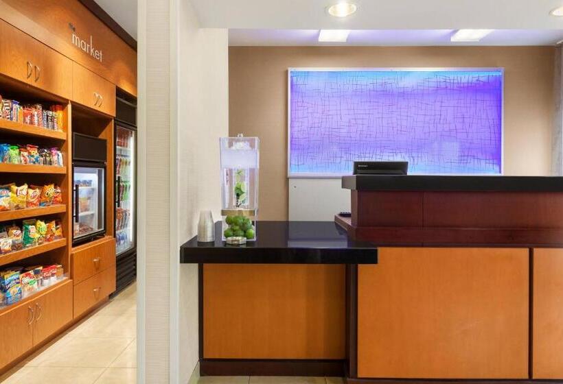 هتل Fairfield Inn & Suites Omaha East/council Bluffs, Ia