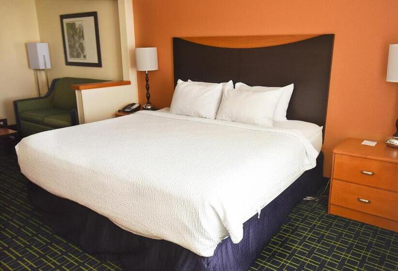 هتل Americinn By Wyndham Topeka