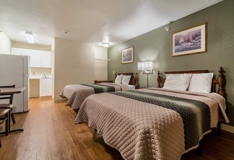 Hotelli Hometowne Studios By Red Roof Denver   Lakewood West