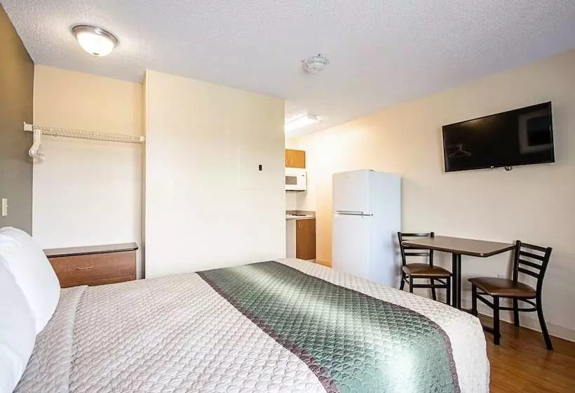 فندق Hometowne Studios By Red Roof Denver   Lakewood West