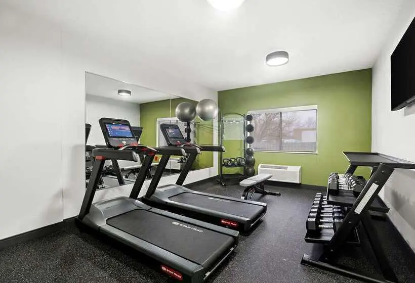 هتل Spark By Hilton Moline Quad Cities