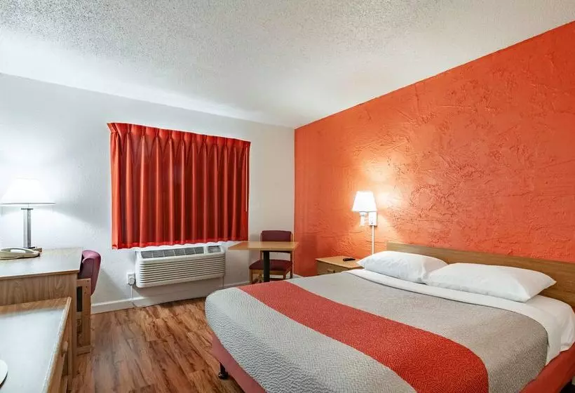 Motel 6 naperville, Il