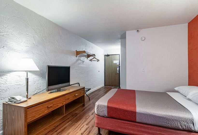 Motel 6 naperville, Il