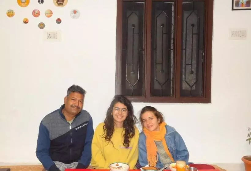 Retkeilymaja Tulsi Palace