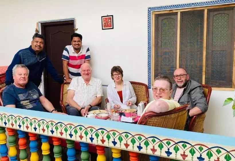 Retkeilymaja Tulsi Palace