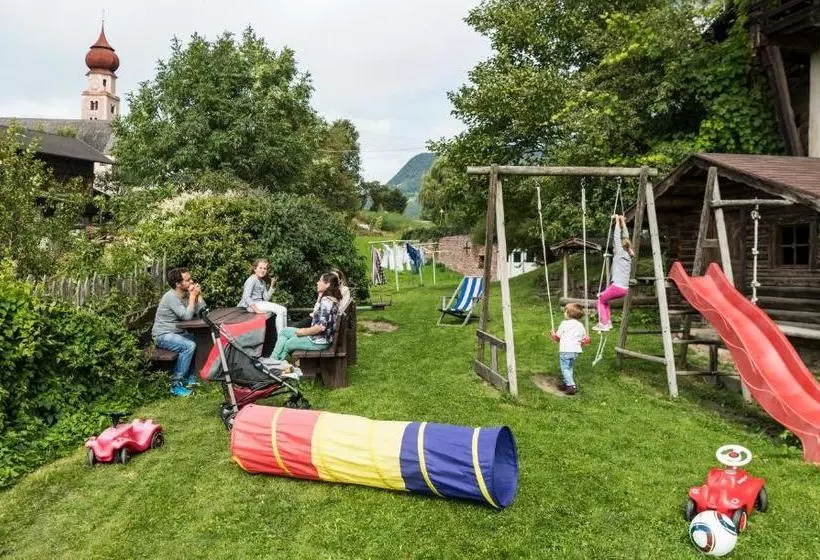 هتل Gasthof Tschötscherhof