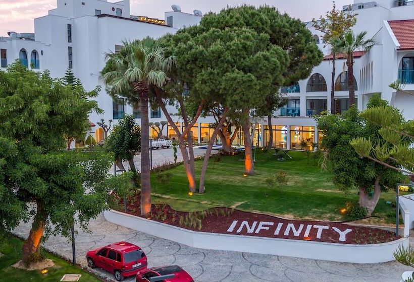 Infinity By Yelken Aquapark&resorts Kuşadasi