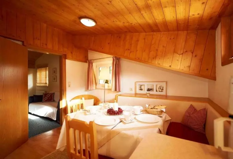 پانسیون Appartementhaus Gratz