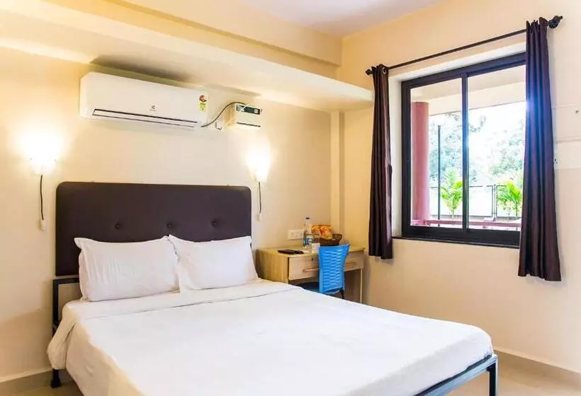 Majatalo Lazy Frog Guest House