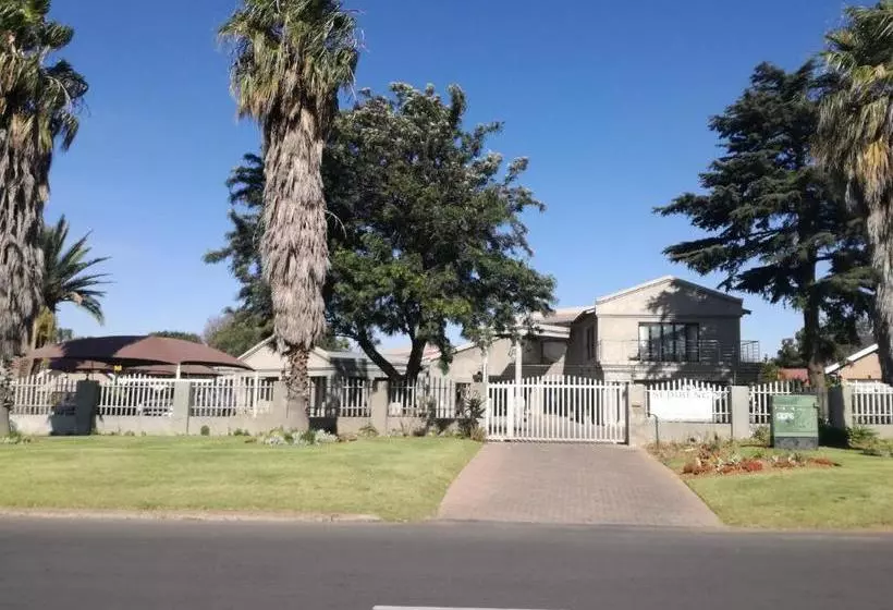 Majatalo Sedibeng Guest House