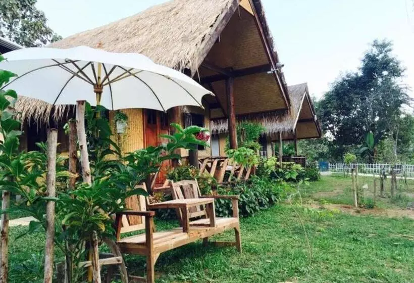 Lomakeskus Chiang Dao Hut