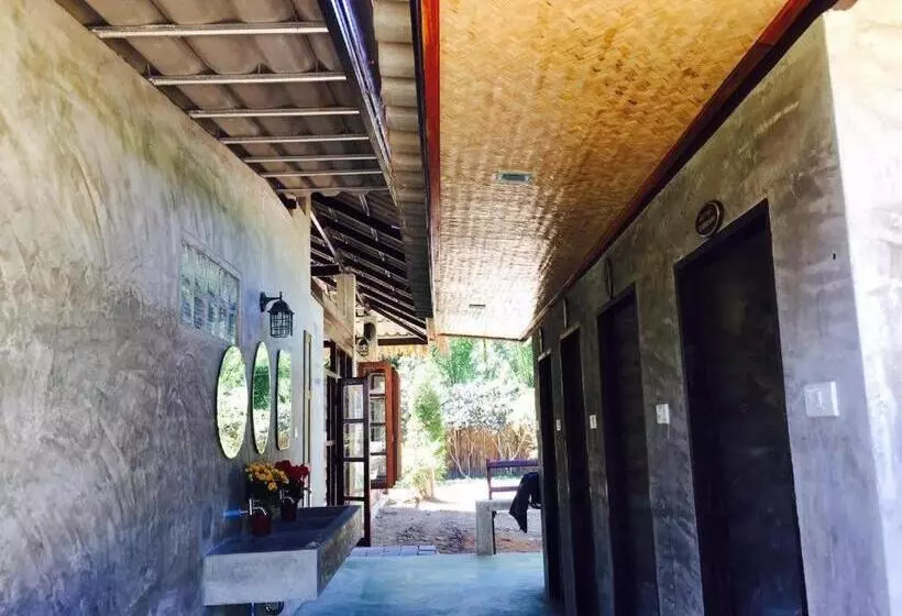 Lomakeskus Chiang Dao Hut