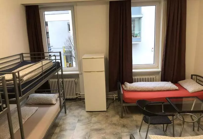 Retkeilymaja Unterkunft Göppingen