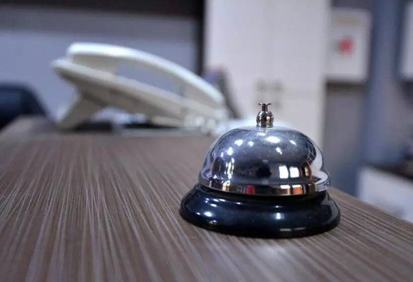 تختخواب و صبحانه Garni Hotel Kaća