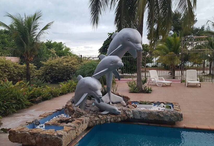 צימר Pink Palace Panama