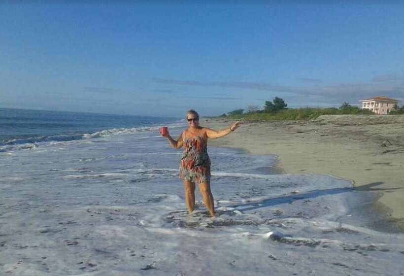 צימר Pink Palace Panama