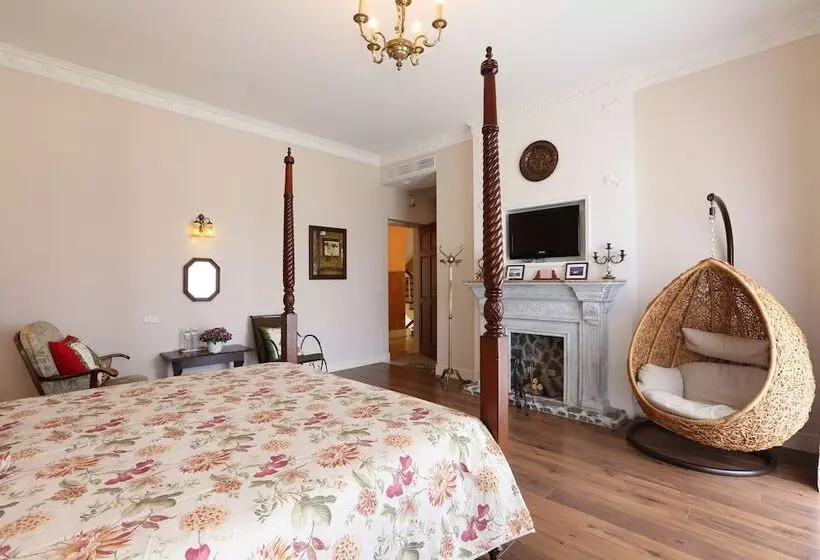 تختخواب و صبحانه Yun Shan Shuei Villa Home