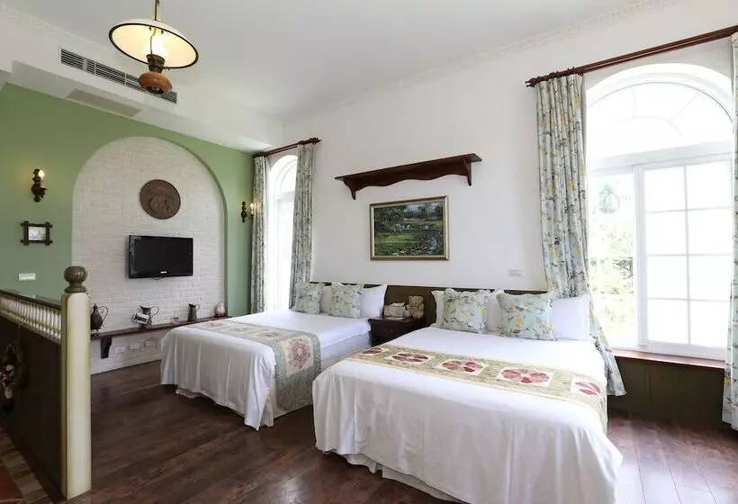 تختخواب و صبحانه Yun Shan Shuei Villa Home