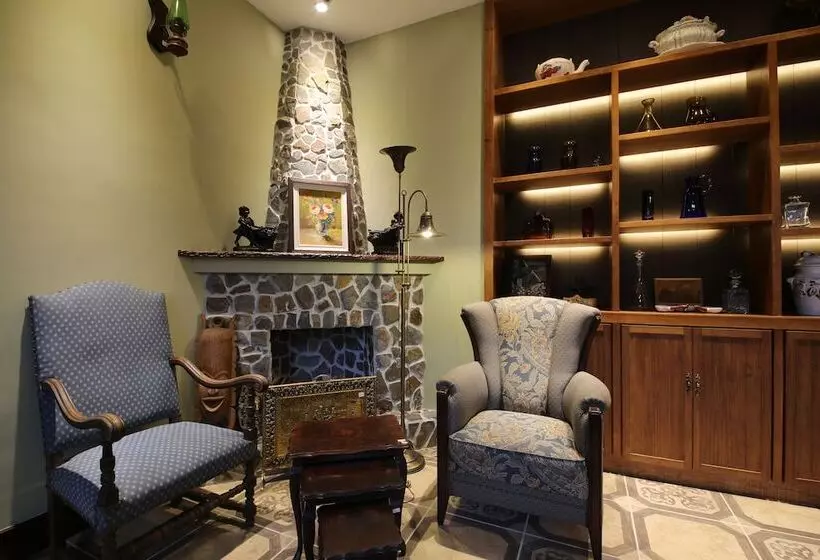 تختخواب و صبحانه Yun Shan Shuei Villa Home