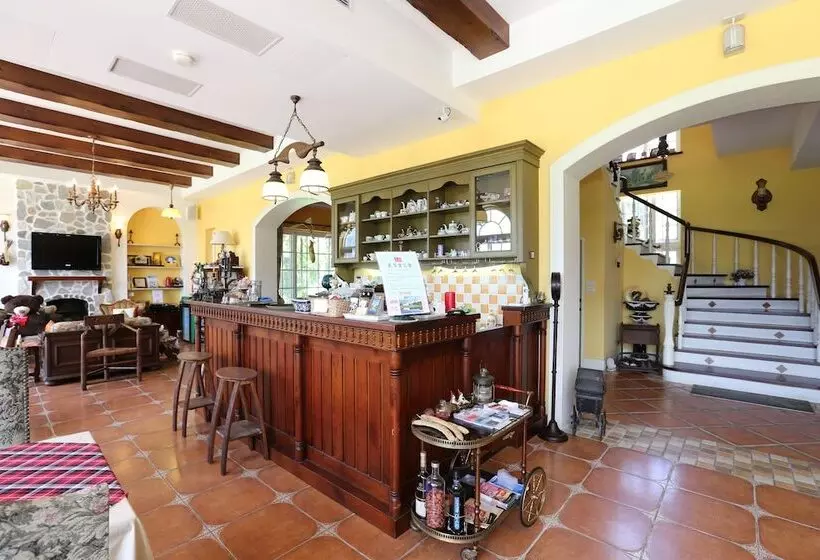 تختخواب و صبحانه Yun Shan Shuei Villa Home