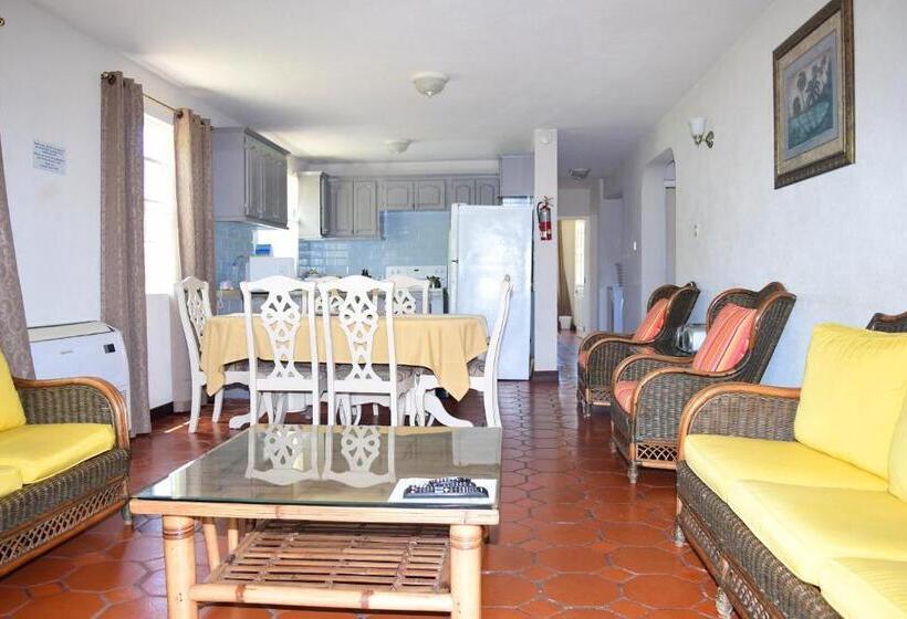 Best E Villas Prospect St James