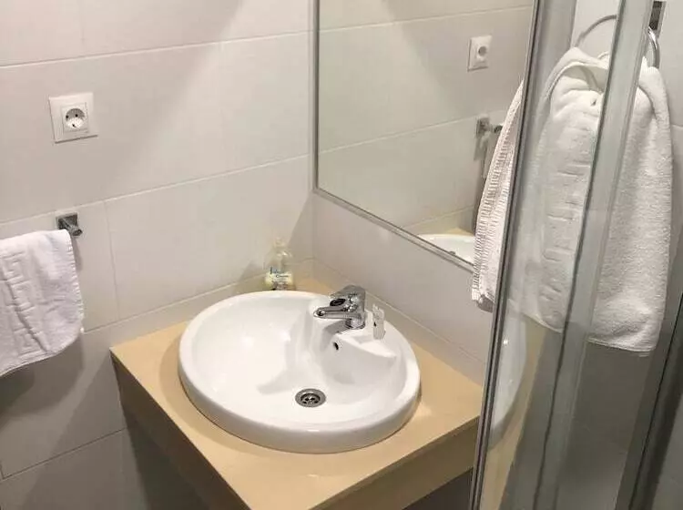 Hostal Restaurante Reina