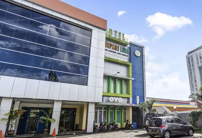 91036 Hotel Simpang Lima Gkpri