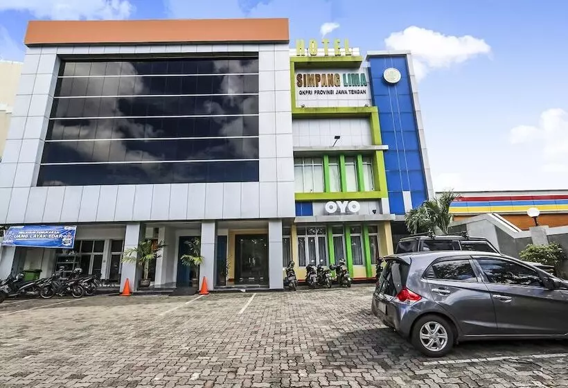 91036 Hotel Simpang Lima Gkpri