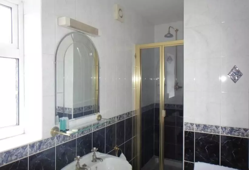 هتل Gibtel Lodge & Cafe