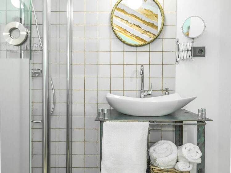 Отель Manuel De La Capilla