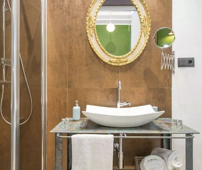 Hotelli Manuel De La Capilla