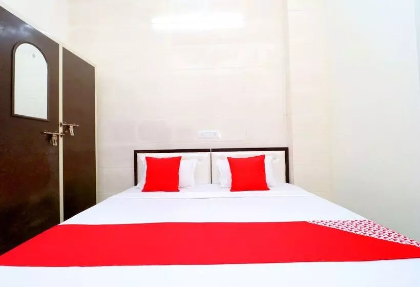 Hotelli Raj Apartments  By Oyo Rooms