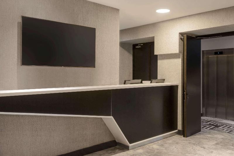 Hotel Ramada By Wyndham Budapest City Center
