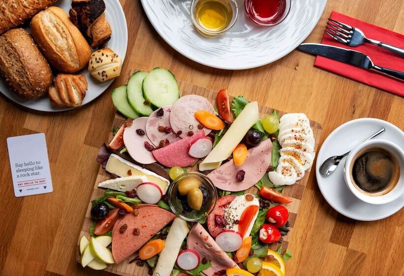 Hotel Ramada By Wyndham Budapest City Center