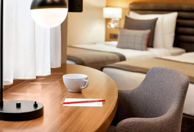 ホテル Ramada By Wyndham Budapest City Center